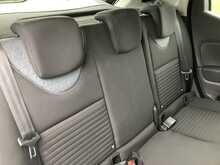 Renault 1.5 dCi Dynamique S Nav Hatchback 5dr Diesel Manual Euro 6 (s/s) (90 ps)