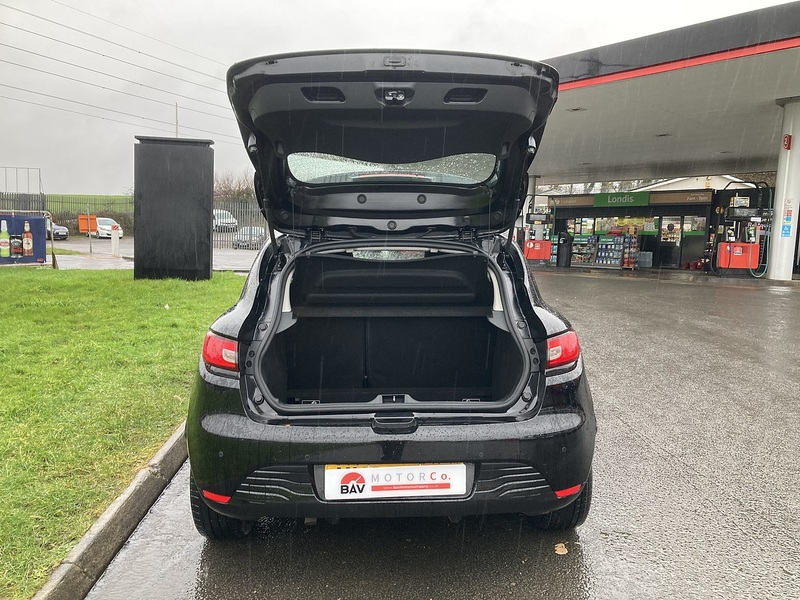 Renault 1.5 dCi Dynamique S Nav Hatchback 5dr Diesel Manual Euro 6 (s/s) (90 ps)