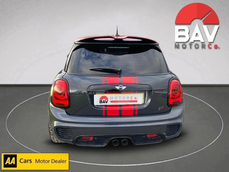MINI 2.0 Cooper SD Hatchback 3dr Diesel Manual Euro 6 (s/s) (170 ps)