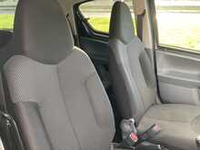 Toyota 1.0 VVT-i Go Hatchback 5dr Petrol Manual Euro 5 (67 ps)