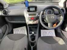 Toyota 1.0 VVT-i Go Hatchback 5dr Petrol Manual Euro 5 (67 ps)