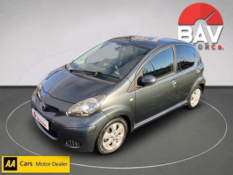 Toyota 1.0 VVT-i Go Hatchback 5dr Petrol Manual Euro 5 (67 ps)