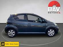 Toyota 1.0 VVT-i Go Hatchback 5dr Petrol Manual Euro 5 (67 ps)