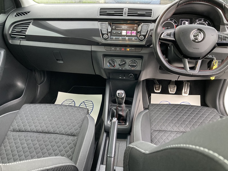 Skoda 1.0 TSI Monte Carlo Hatchback 5dr Petrol Manual Euro 6 (s/s) (110 ps)