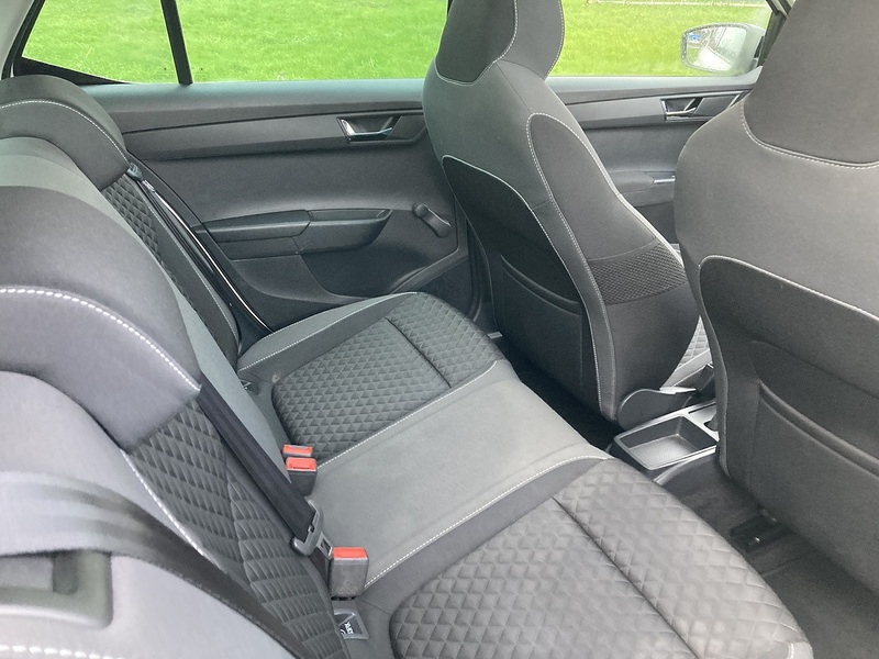 Skoda 1.0 TSI Monte Carlo Hatchback 5dr Petrol Manual Euro 6 (s/s) (110 ps)