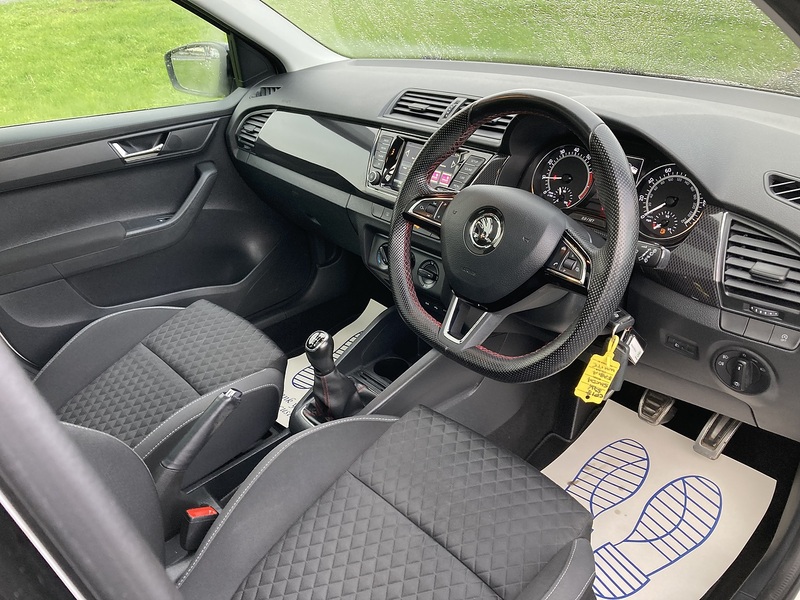 Skoda 1.0 TSI Monte Carlo Hatchback 5dr Petrol Manual Euro 6 (s/s) (110 ps)