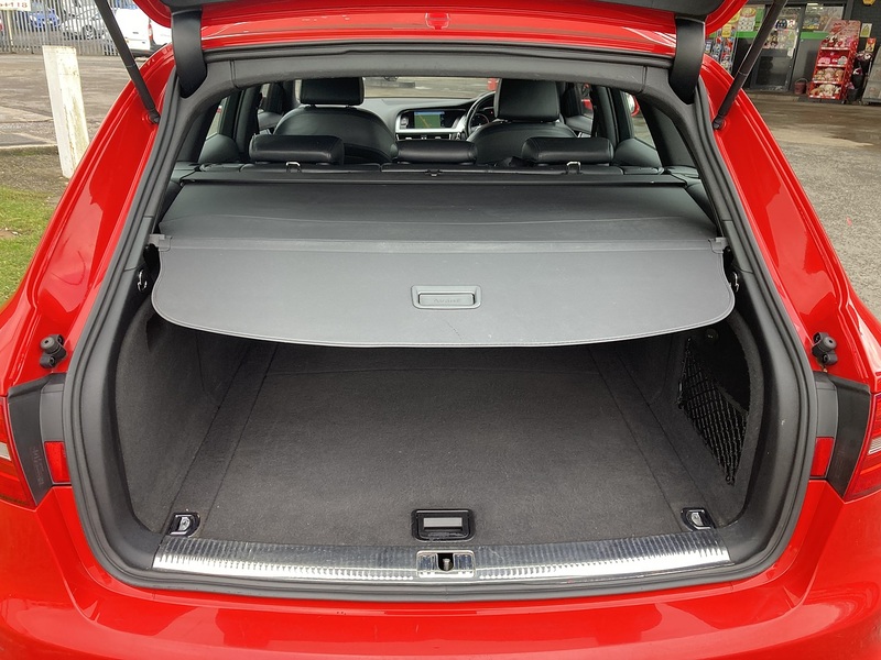 Audi 2.0 TDI S line Estate 5dr Diesel Multitronic Euro 5 (s/s) (150 ps)