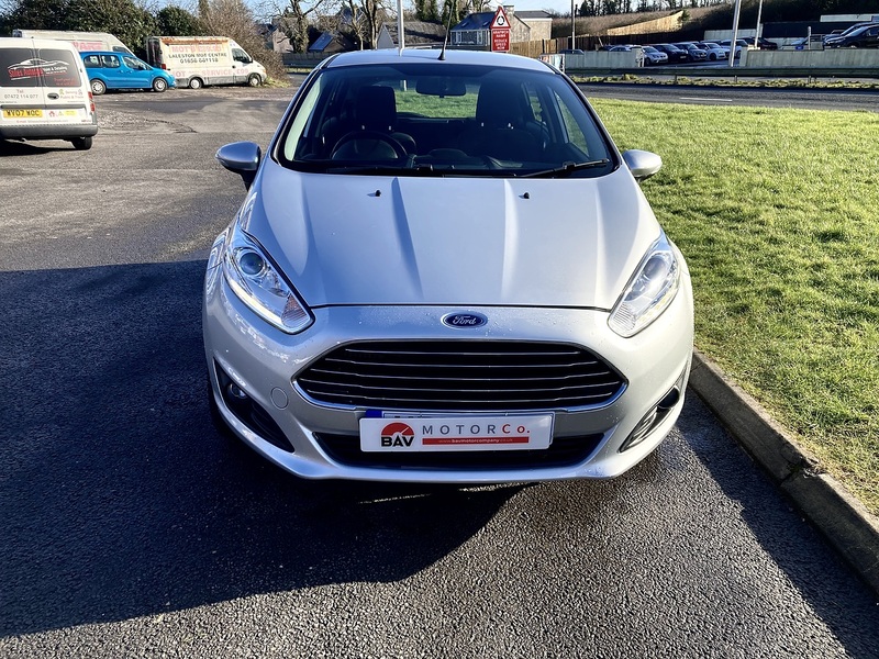 Ford 1.0T EcoBoost Zetec Hatchback 5dr Petrol Manual Euro 6 (s/s) (100 ps)