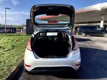 Ford 1.0T EcoBoost Zetec Hatchback 5dr Petrol Manual Euro 6 (s/s) (100 ps)