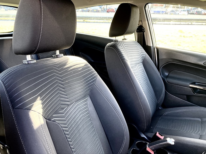 Ford 1.0T EcoBoost Zetec Hatchback 5dr Petrol Manual Euro 6 (s/s) (100 ps)