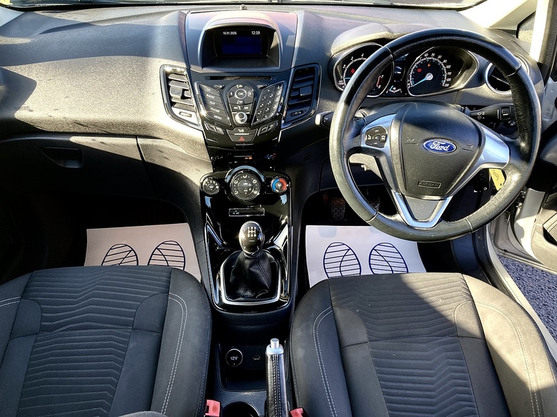 Ford 1.0T EcoBoost Zetec Hatchback 5dr Petrol Manual Euro 6 (s/s) (100 ps)