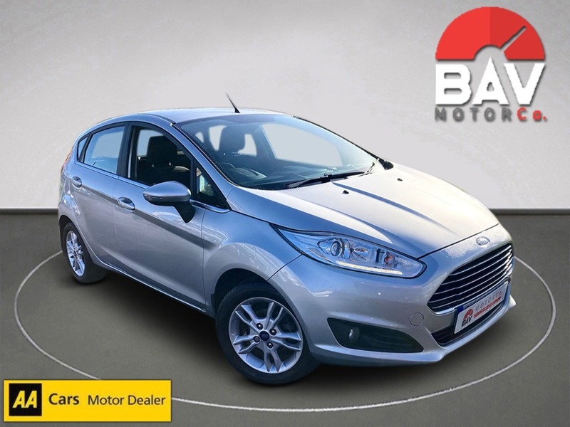 Ford 1.0T EcoBoost Zetec Hatchback 5dr Petrol Manual Euro 6 (s/s) (100 ps)