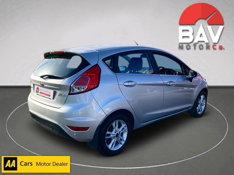 Ford 1.0T EcoBoost Zetec Hatchback 5dr Petrol Manual Euro 6 (s/s) (100 ps)