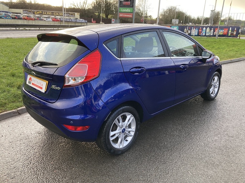 Ford 1.25 Zetec Hatchback 5dr Petrol Manual Euro 6 (82 ps)