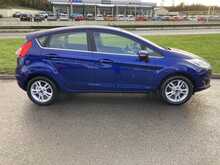 Ford 1.25 Zetec Hatchback 5dr Petrol Manual Euro 6 (82 ps)