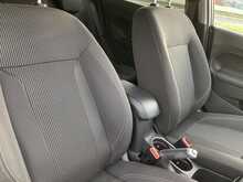 Ford 1.0T EcoBoost Titanium Hatchback 5dr Petrol Manual Euro 6 (s/s) (100 ps)