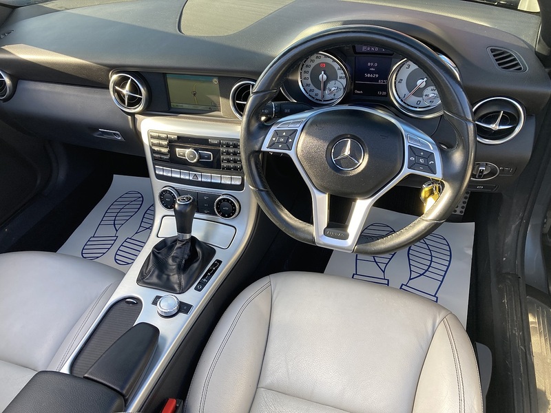 Mercedes-Benz 2.1 SLK250 CDI Convertible 2dr Diesel G-Tronic+ Euro 5 (s/s) (204 ps)