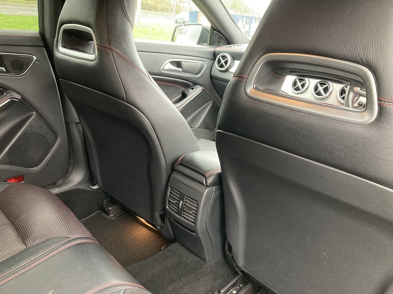 Mercedes-Benz 2.1 CLA200d AMG Line Coupe 4dr Diesel Manual Euro 6 (s/s) (136 ps)