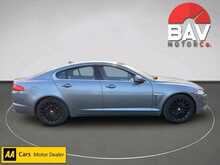 Jaguar 2.2d Premium Luxury Saloon 4dr Diesel Auto Euro 5 (s/s) (200 ps)