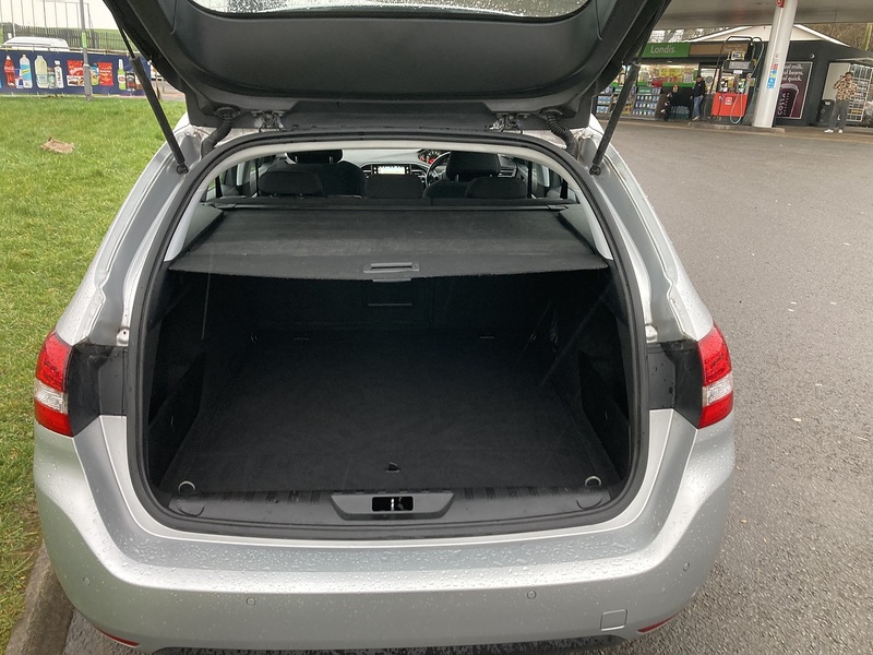 Peugeot 1.6 BlueHDi Allure Estate 5dr Diesel Manual Euro 6 (s/s) (120 ps)