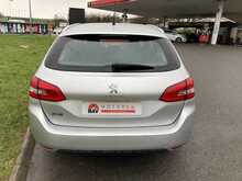 Peugeot 1.6 BlueHDi Allure Estate 5dr Diesel Manual Euro 6 (s/s) (120 ps)