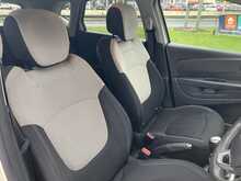 Renault 0.9 TCe ENERGY Iconic SUV 5dr Petrol Manual Euro 6 (s/s) (90 ps)