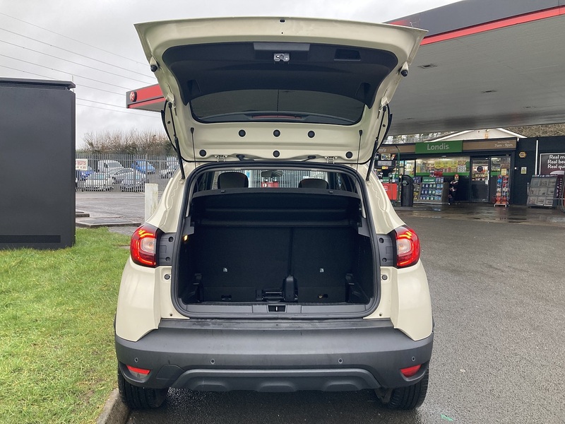 Renault 0.9 TCe ENERGY Iconic SUV 5dr Petrol Manual Euro 6 (s/s) (90 ps)