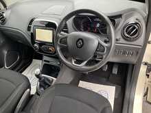 Renault 0.9 TCe ENERGY Iconic SUV 5dr Petrol Manual Euro 6 (s/s) (90 ps)