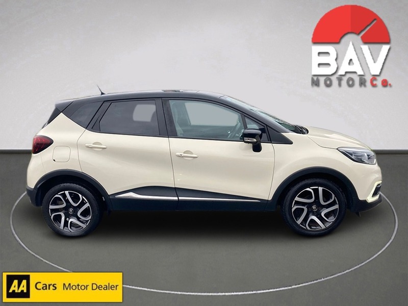 Renault 0.9 TCe ENERGY Iconic SUV 5dr Petrol Manual Euro 6 (s/s) (90 ps)