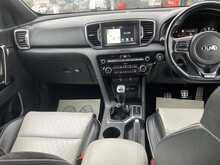 Kia 2.0 CRDi GT-Line SUV 5dr Diesel Manual AWD Euro 6 (134 bhp)