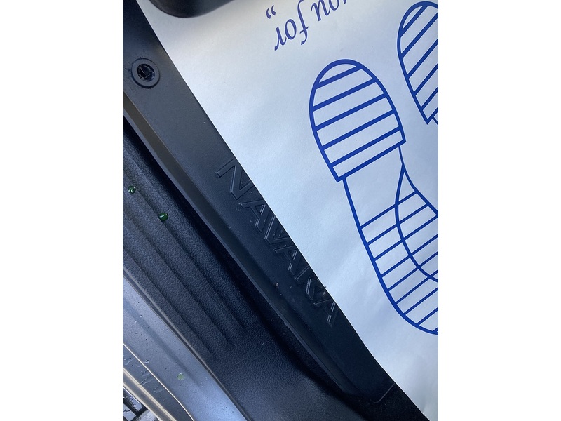 Nissan 2.3 dCi N-Connecta Pickup Double Cab 4dr Diesel Manual 4WD Euro 5 (190 ps)