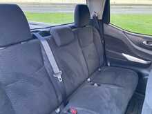 Nissan 2.3 dCi N-Connecta Pickup Double Cab 4dr Diesel Manual 4WD Euro 5 (190 ps)