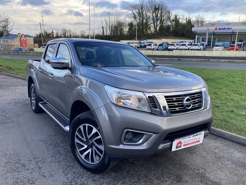 Nissan 2.3 dCi N-Connecta Pickup Double Cab 4dr Diesel Manual 4WD Euro 5 (190 ps)
