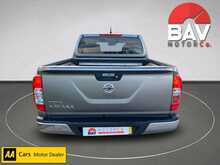 Nissan 2.3 dCi N-Connecta Pickup Double Cab 4dr Diesel Manual 4WD Euro 5 (190 ps)