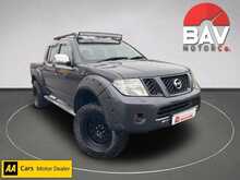 Nissan 2.5 dCi Tekna Pickup Double Cab 4dr Diesel Manual 4WD Euro 5 (190 ps)