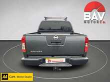 Nissan 2.5 dCi Tekna Pickup Double Cab 4dr Diesel Manual 4WD Euro 5 (190 ps)