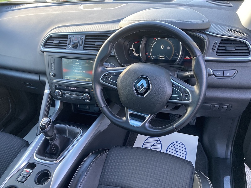 Renault 1.2 TCe Signature Nav SUV 5dr Petrol Manual Euro 6 (s/s) (130 ps)