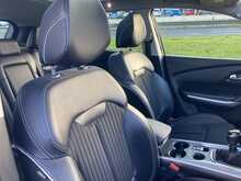 Renault 1.2 TCe Signature Nav SUV 5dr Petrol Manual Euro 6 (s/s) (130 ps)