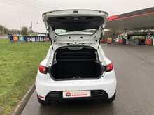 Renault 0.9 TCe Play Hatchback 5dr Petrol Manual Euro 6 (s/s) (90 ps)