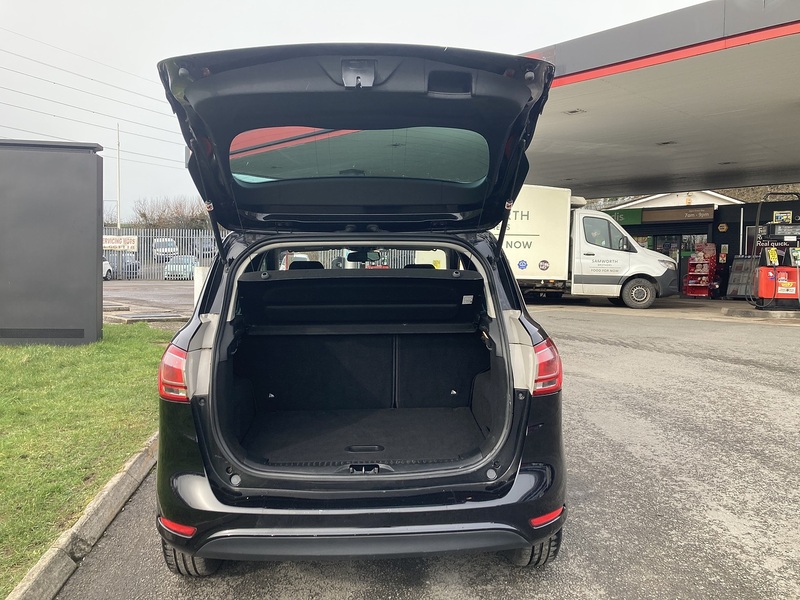 Ford 1.0T EcoBoost Zetec MPV 5dr Petrol Manual Euro 5 (s/s) (125 ps)