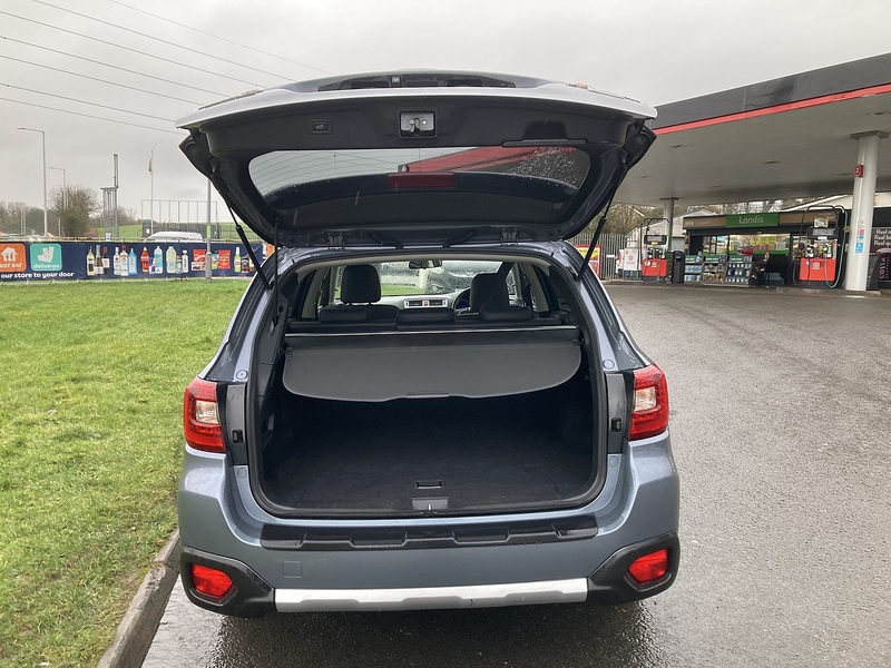 Subaru 2.0D SE Premium Estate 5dr Diesel Lineartronic 4WD Euro 6 (150 ps)