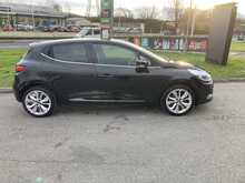 Renault 0.9 TCe Iconic Hatchback 5dr Petrol Manual Euro 6 (s/s) (90 ps)