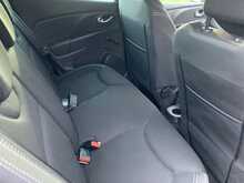 Renault 0.9 TCe Iconic Hatchback 5dr Petrol Manual Euro 6 (s/s) (90 ps)