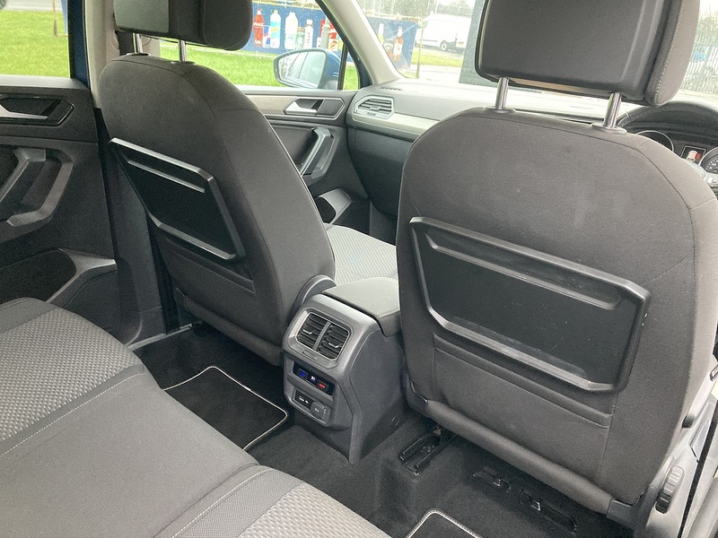 Volkswagen 2.0 TDI SE Nav SUV 5dr Diesel DSG 4Motion Euro 6 (s/s) (150 ps)