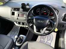 Kia 1.25 VR7 Hatchback 5dr Petrol Manual Euro 5 (84 bhp)