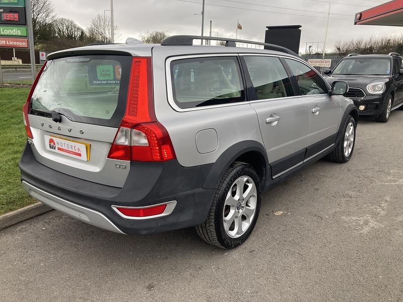 Volvo 2.0 D3 SE Lux Estate 5dr Diesel Geartronic Euro 5 (163 ps)