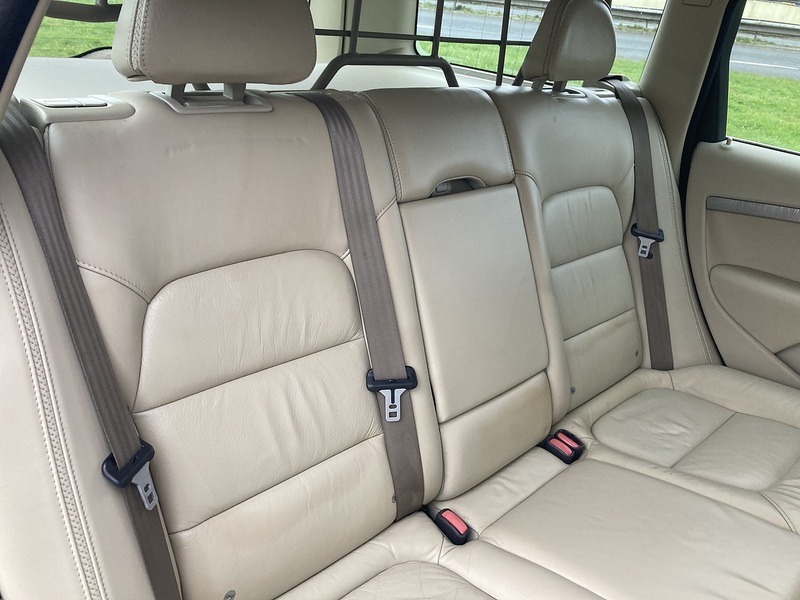 Volvo 2.0 D3 SE Lux Estate 5dr Diesel Geartronic Euro 5 (163 ps)