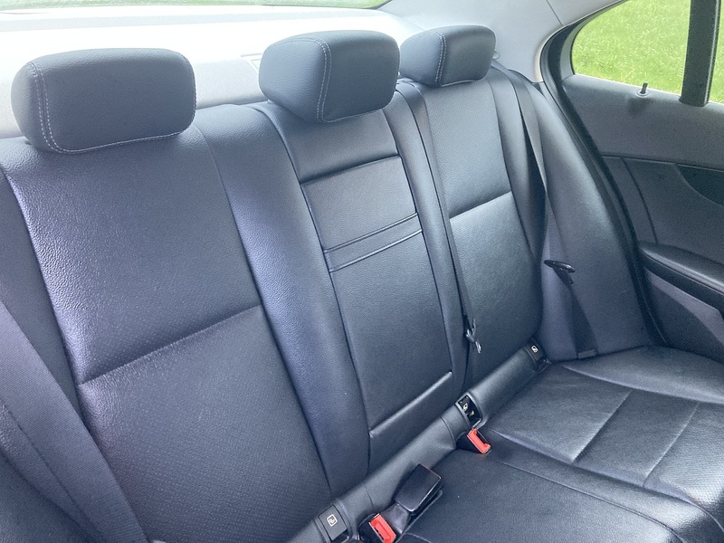 Mercedes-Benz 2.1 C220d SE Saloon 4dr Diesel 7G-Tronic+ Euro 6 (s/s) (170 ps)