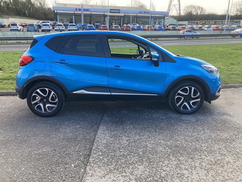 Renault 1.5 dCi ENERGY Dynamique S MediaNav SUV 5dr Diesel Manual Euro 5 (s/s) (90 ps)