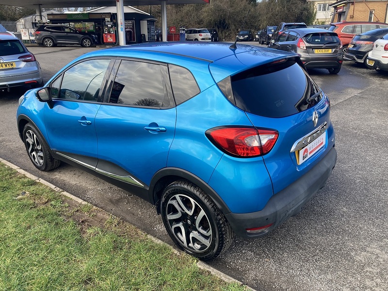 Renault 1.5 dCi ENERGY Dynamique S MediaNav SUV 5dr Diesel Manual Euro 5 (s/s) (90 ps)